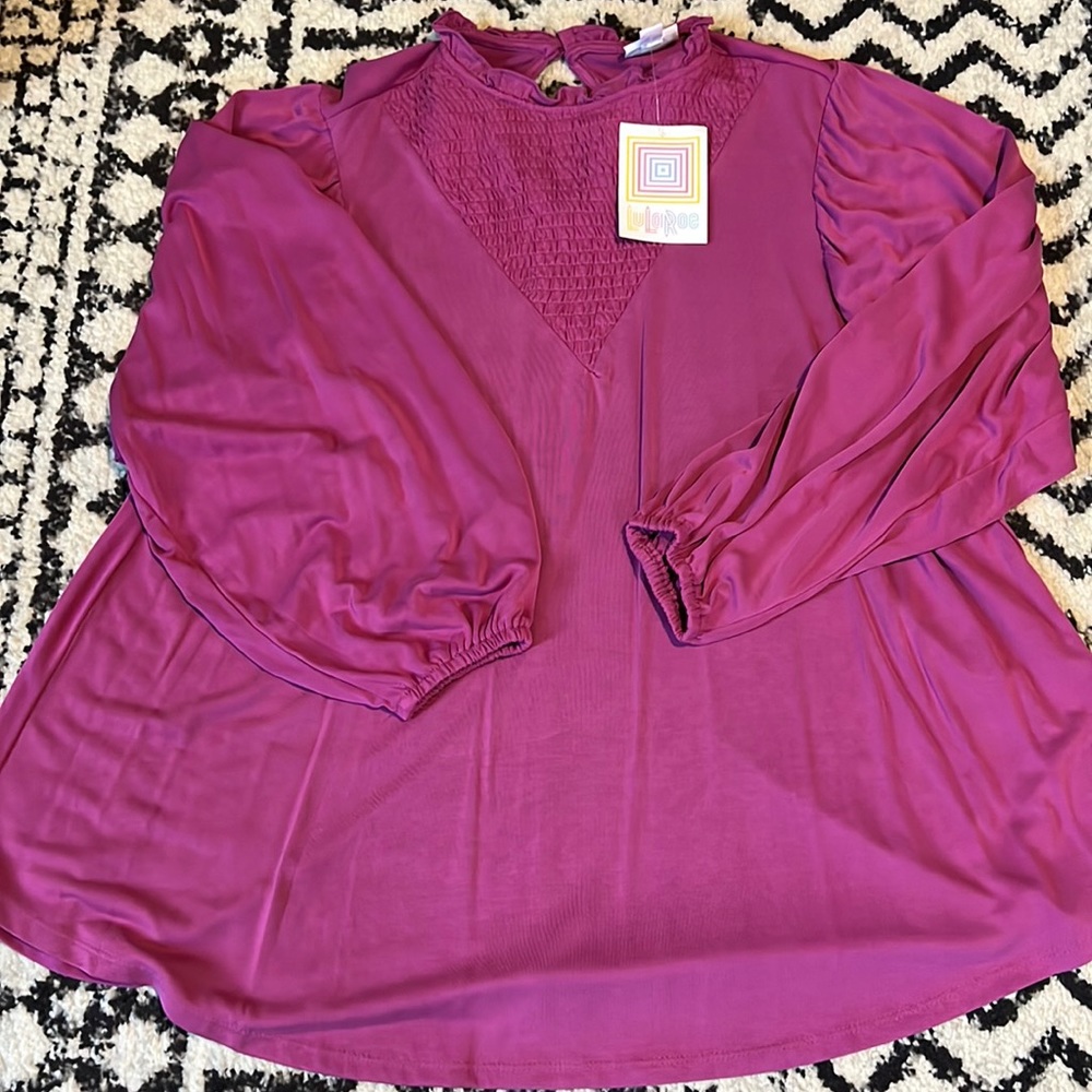 LulaRoe Carla Top